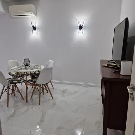 Apartament Ester *