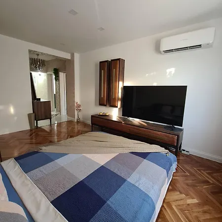 Apartament Ester *